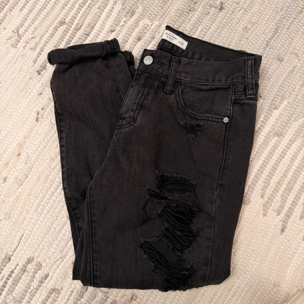 Abercrombie & Fitch Black Distressed Ankle Jeans